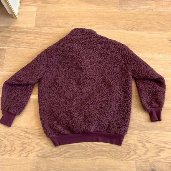 Express Fuzzy Sherpa Jacket Pullover Quarter zip Oversized Merlot Cranberry Plum - Picture 8 of 8